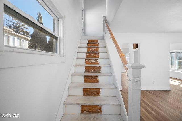 5814 Summit Street, Sylvania, OH 43560