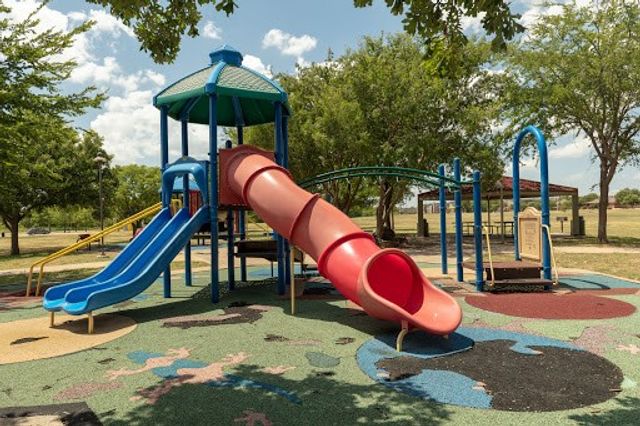 4263 Towne Lake Court, Irving, TX 75061