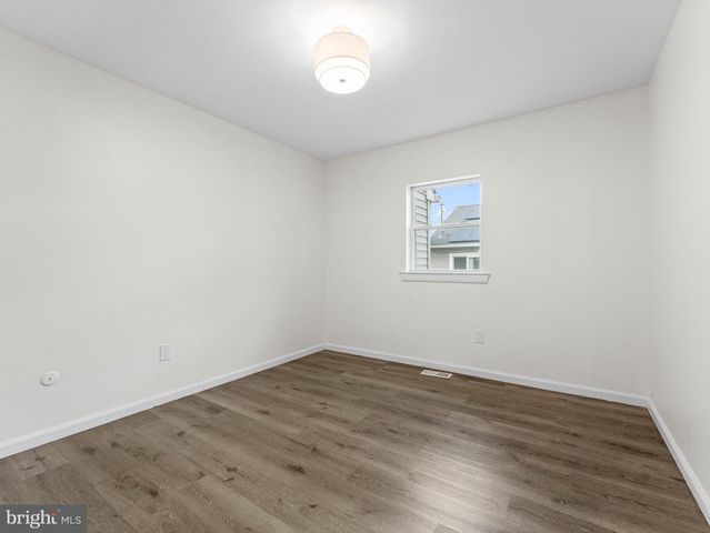 17 BRIARCREEK DR, Voorhees, NJ 08043