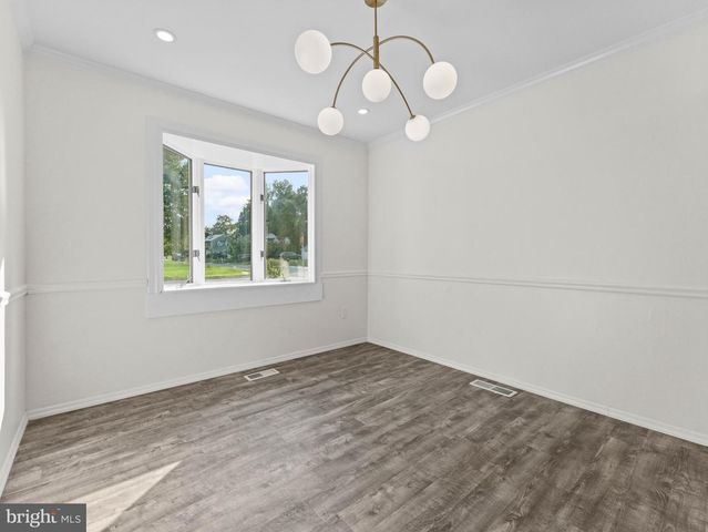 17 BRIARCREEK DR, Voorhees, NJ 08043