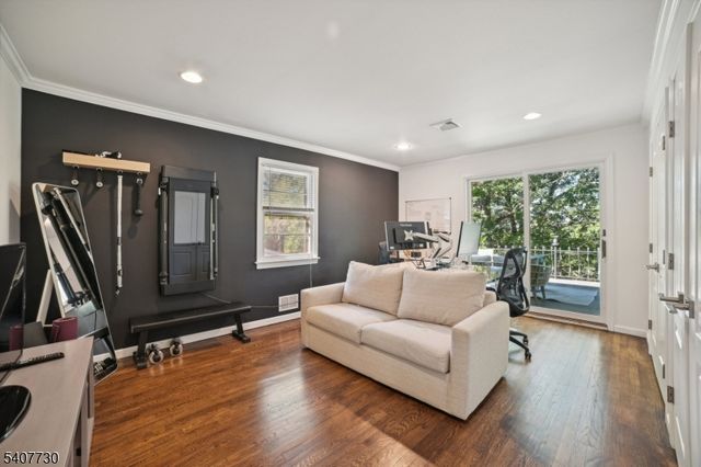 63 Hemlock Rd, Little Falls Twp., NJ 07424