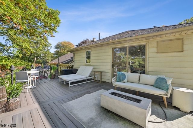 63 Hemlock Rd, Little Falls Twp., NJ 07424