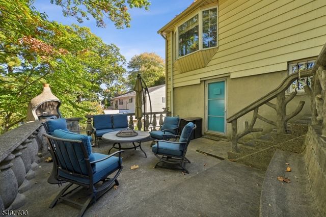 63 Hemlock Rd, Little Falls Twp., NJ 07424