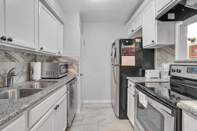 3535 E Nasa Parkway 90, Seabrook, TX 77586