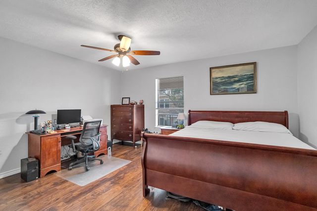 3535 E Nasa Parkway 90, Seabrook, TX 77586