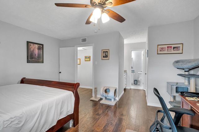 3535 E Nasa Parkway 90, Seabrook, TX 77586
