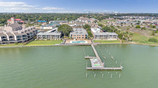 3535 E Nasa Parkway 90, Seabrook, TX 77586
