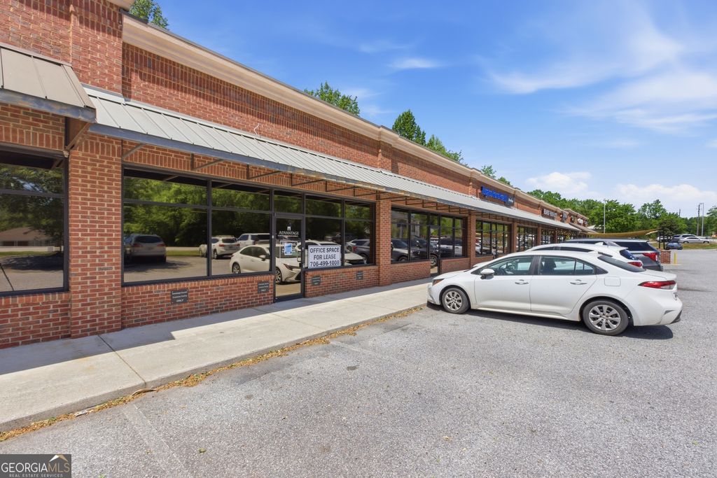 691 Hist Highway 441 N 4 & 5, Demorest, GA 30535 — photo 2