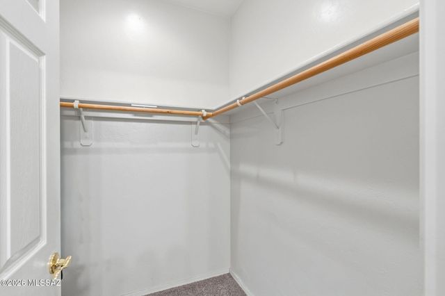 668 W Camino Del Bondadoso, Green Valley, AZ 85614