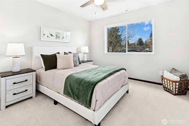 20902 2nd Avenue W, Lynnwood, WA 98036