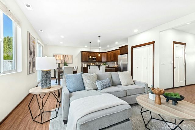 20902 2nd Avenue W, Lynnwood, WA 98036