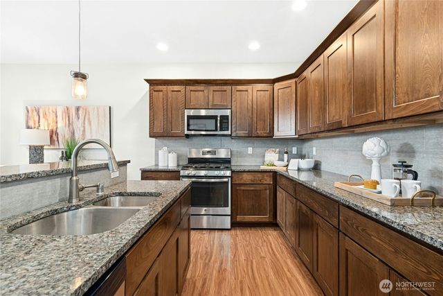 20902 2nd Avenue W, Lynnwood, WA 98036