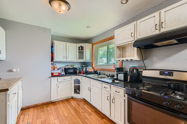 8856 S Washtenaw Avenue, Evergreen Park, IL 60805