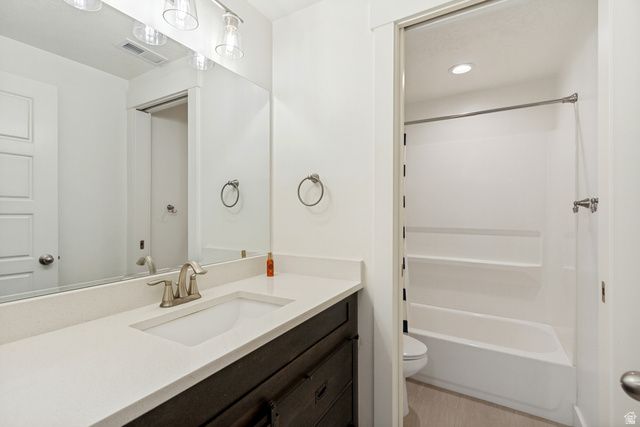 3958 N MORNING BURST LN, Lehi, UT 84043