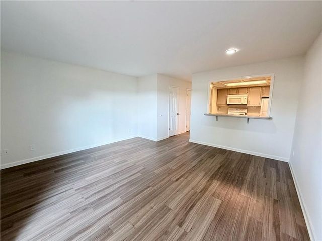 3730 Old Flowery Branch Road I1, Oakwood, GA 30566