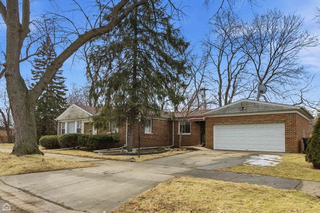6310 N La Crosse Avenue, Chicago, IL 60646