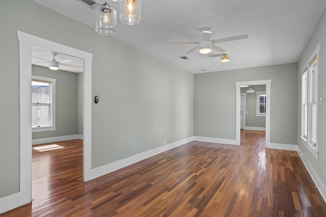 4914 Woodrow Ave, Austin, TX 78756