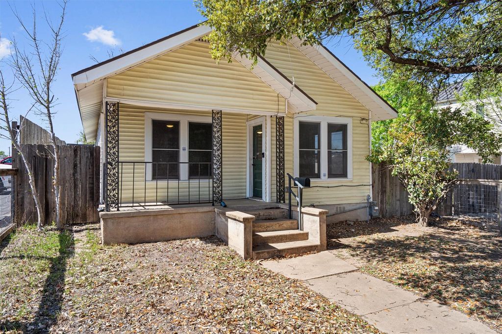 4914 Woodrow Ave, Austin, TX 78756