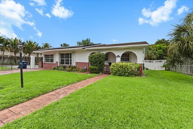 1091 NW 46th Avenue, Lauderhill, FL 33313