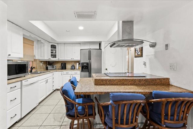1091 NW 46th Avenue, Lauderhill, FL 33313