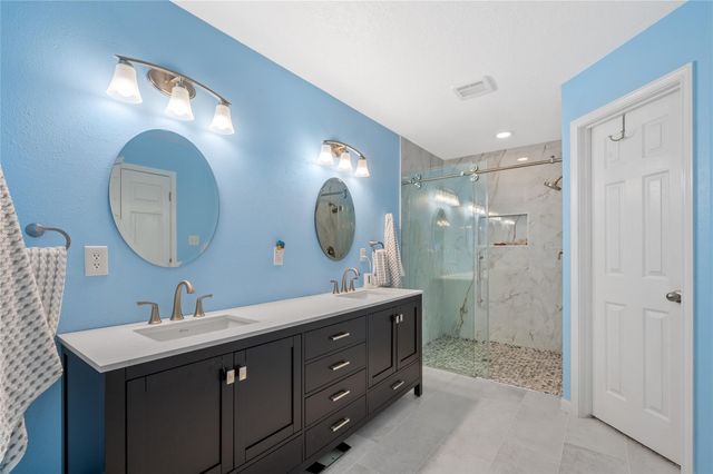 605 Pelican Street, Magnolia, TX 77355