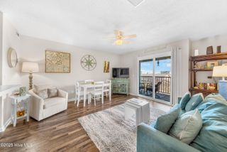 200 Lake Park Boulevard 3b, Carolina Beach, NC 28428