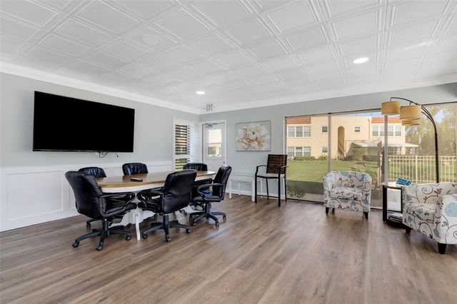 122 BUTTONWOOD CIRCLE 122, Seminole, FL 33777