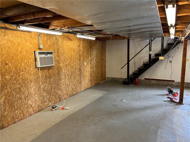 224 Hartford Turnpike, Tolland, CT 06084