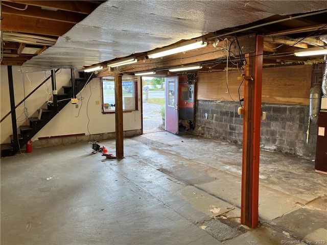 224 Hartford Turnpike, Tolland, CT 06084