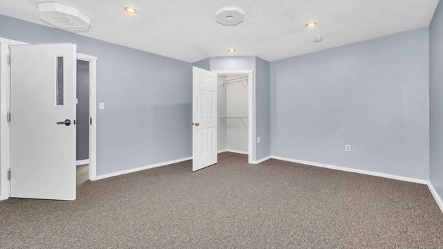 224 Hartford Turnpike, Tolland, CT 06084