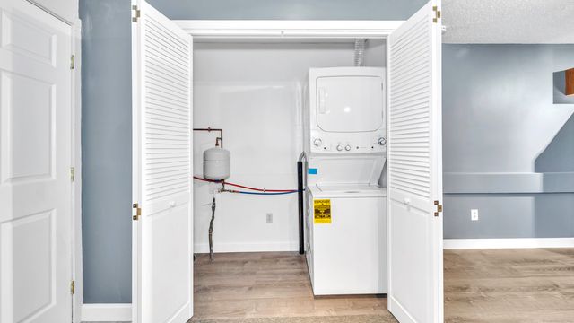 224 Hartford Turnpike, Tolland, CT 06084