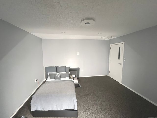 224 Hartford Turnpike, Tolland, CT 06084