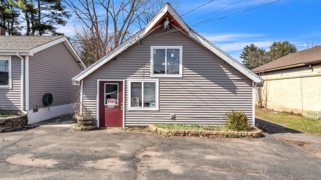 224 Hartford Turnpike, Tolland, CT 06084