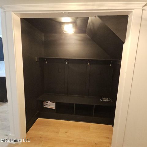 9068 Bethel Road, Olive Branch, MS 38654