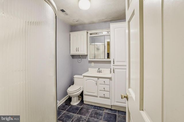 7 MATRO AVE, Berlin, NJ 08009
