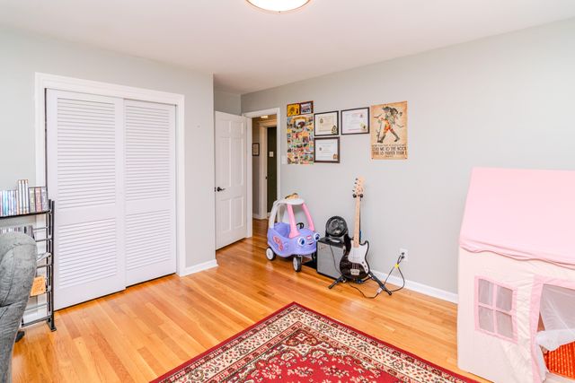 222 Wilson Downing Road, Lexington, KY 40517
