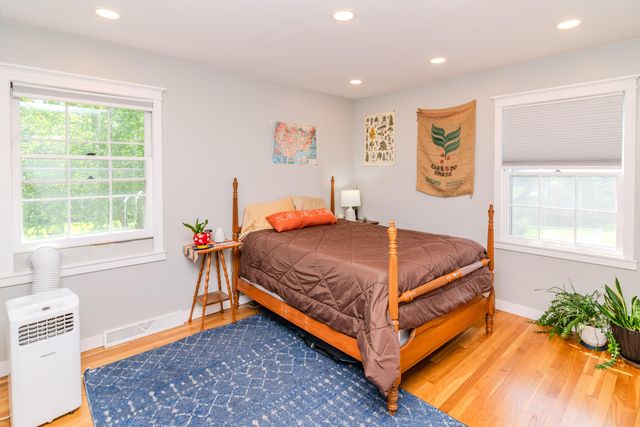 222 Wilson Downing Road, Lexington, KY 40517