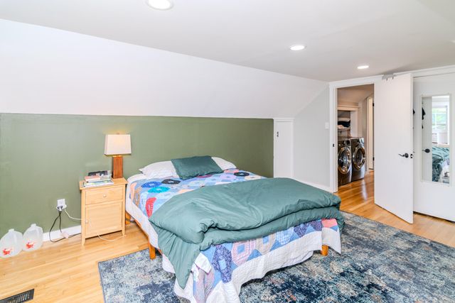 222 Wilson Downing Road, Lexington, KY 40517
