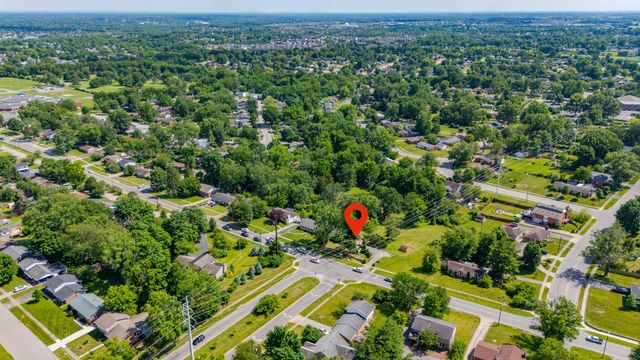 222 Wilson Downing Road, Lexington, KY 40517