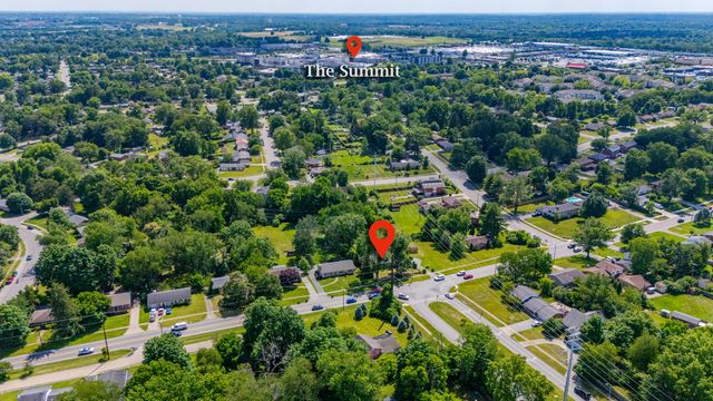222 Wilson Downing Road, Lexington, KY 40517