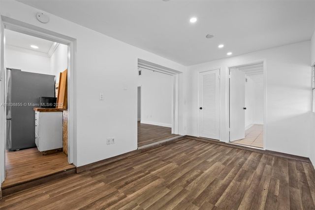 738 Fernwood Rd, Key Biscayne, FL 33149