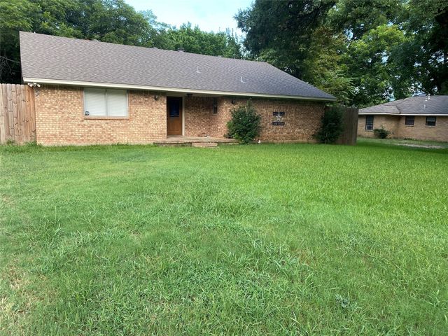 206 Methodist Street, Red Oak, TX 75154