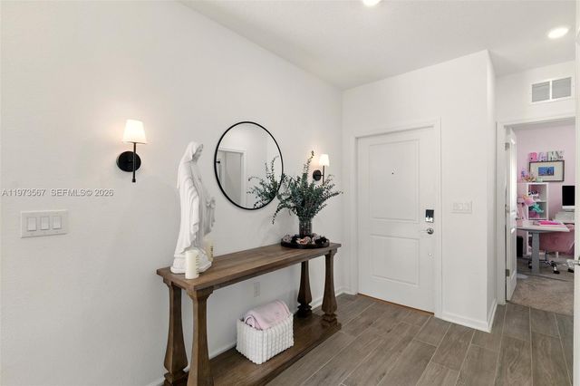 700 Trotters Dr, Other City - In The State Of Florida, FL 33839