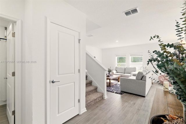 700 Trotters Dr, Other City - In The State Of Florida, FL 33839