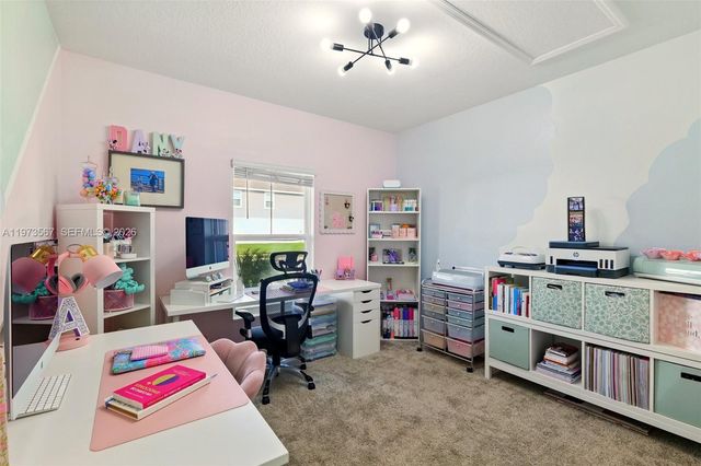 700 Trotters Dr, Other City - In The State Of Florida, FL 33839