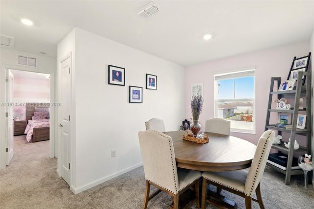 700 Trotters Dr, Other City - In The State Of Florida, FL 33839