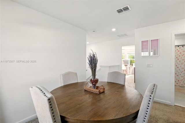 700 Trotters Dr, Other City - In The State Of Florida, FL 33839