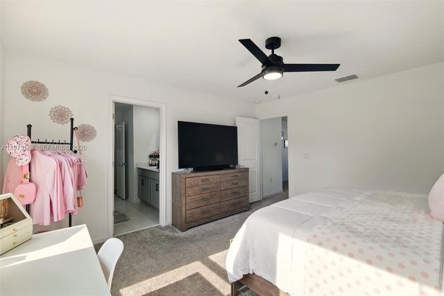 700 Trotters Dr, Other City - In The State Of Florida, FL 33839