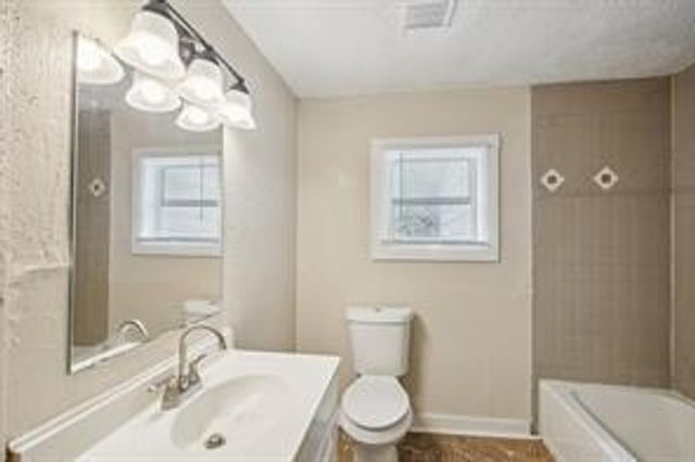 421 Clearwater Street, Houston, TX 77029