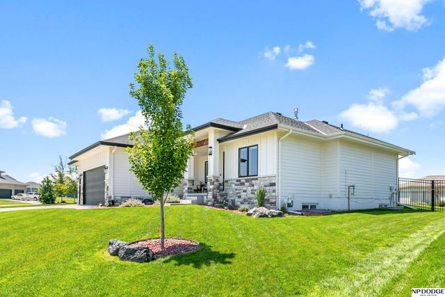 11522 S 189 Street, Gretna, NE 68028